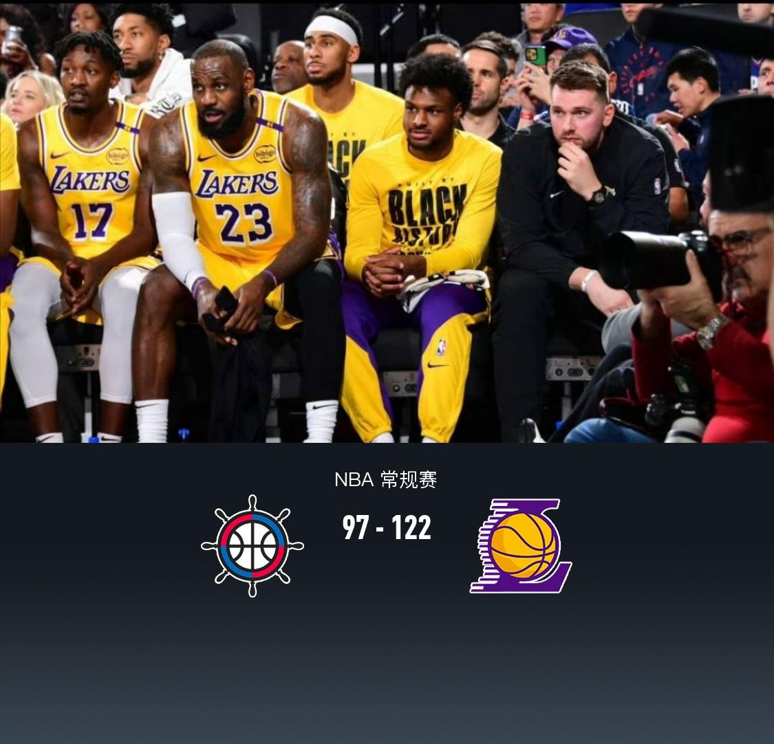 九游官方网站-浓眉哥焦点对战，凯恩与30激战快船分钟，最后时刻胜出胜负难料！-九游官方网站