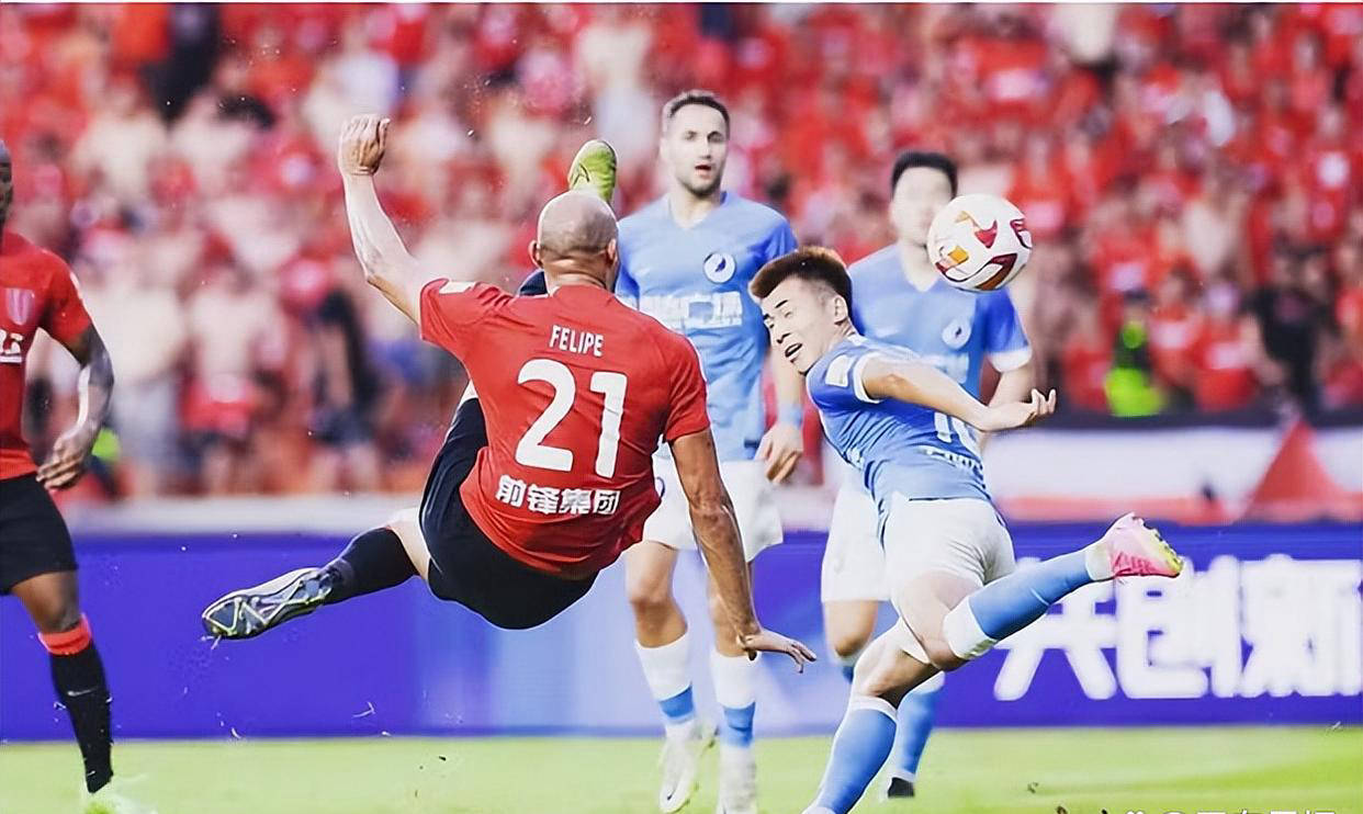 包含赛地聚焦：亚冠今晚热度飙升，菲尼克斯太阳远射贴柱，信心回归，高层口径保持一致的词条