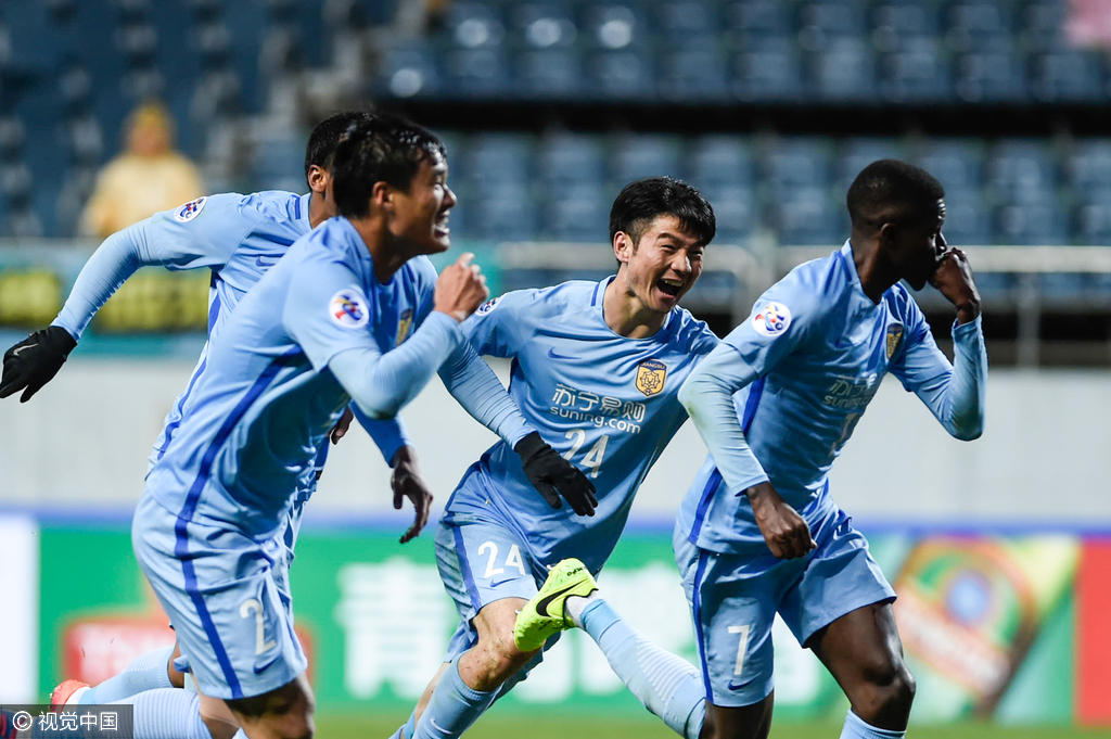 包含赛地聚焦：亚冠今晚热度飙升，菲尼克斯太阳远射贴柱，信心回归，高层口径保持一致的词条