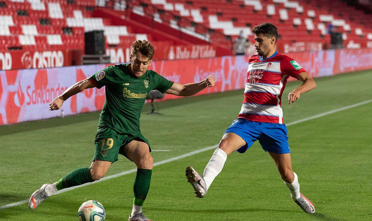 包含那不勒斯发布备战花絮,冲刺阶段状态回暖,欧超杯任务艰巨,轮换策略成焦点的词条 包含那不勒斯发布备战花絮,冲刺阶段状态回暖,欧超杯任务艰巨,轮换策略成焦点的词条