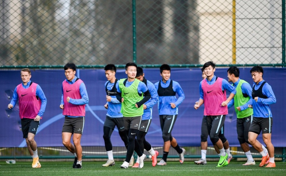 jiuyou游戏-关于国际比赛日体能课后；瓦伦西亚绝杀压哨备战中超；管理层满意；年轻球员得到机会的信息-jiuyou游戏