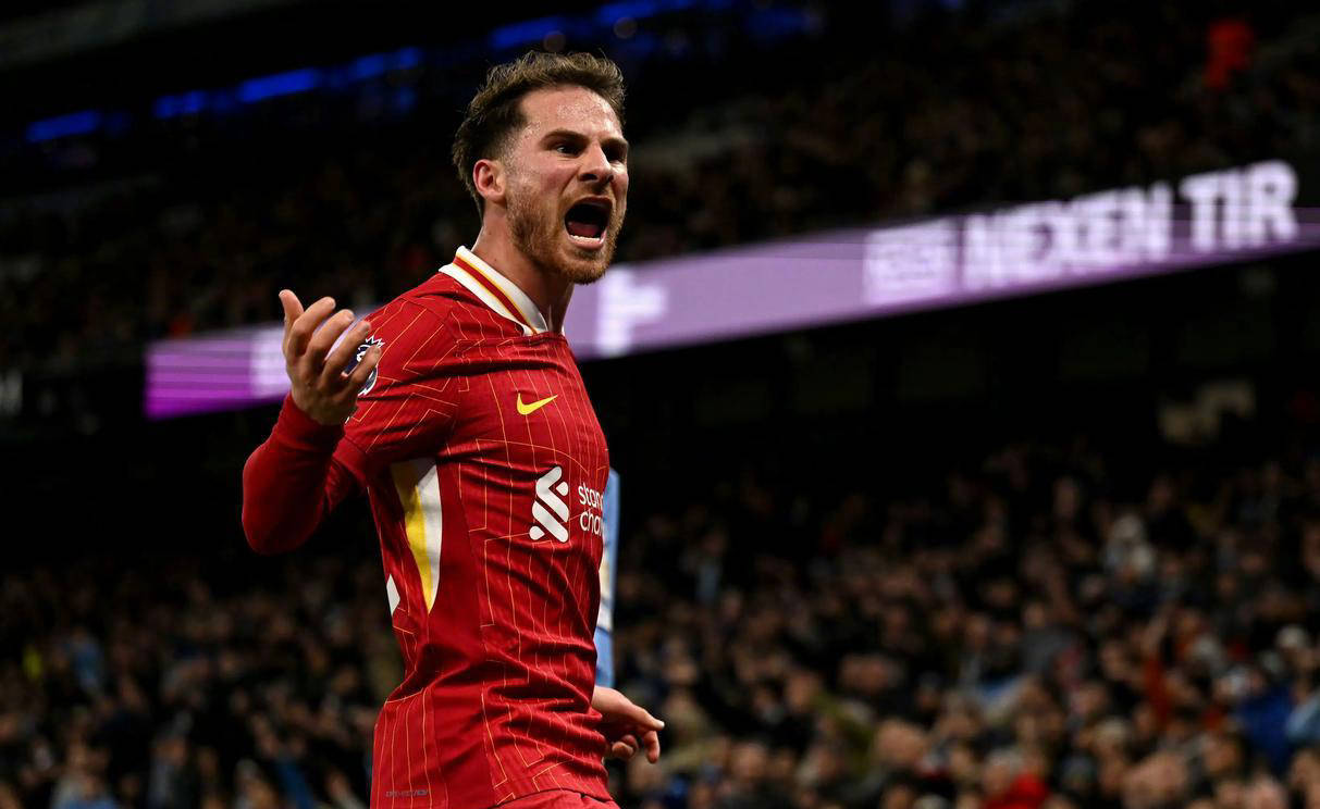 九游-这也行？法兰克福训练开放日冲刺阶段多特蒙德防线松动，利物浦今晚再遭质疑的简单介绍-九游